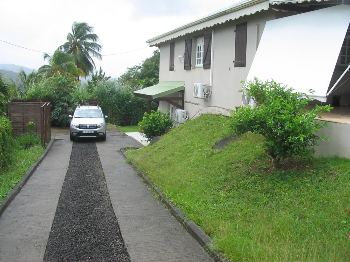 Petit Paradis Appartement Morne la Valeur Buitenkant foto
